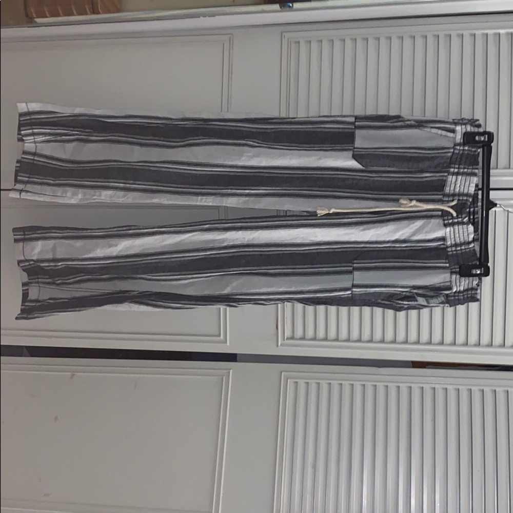Blue & white stripped pants!